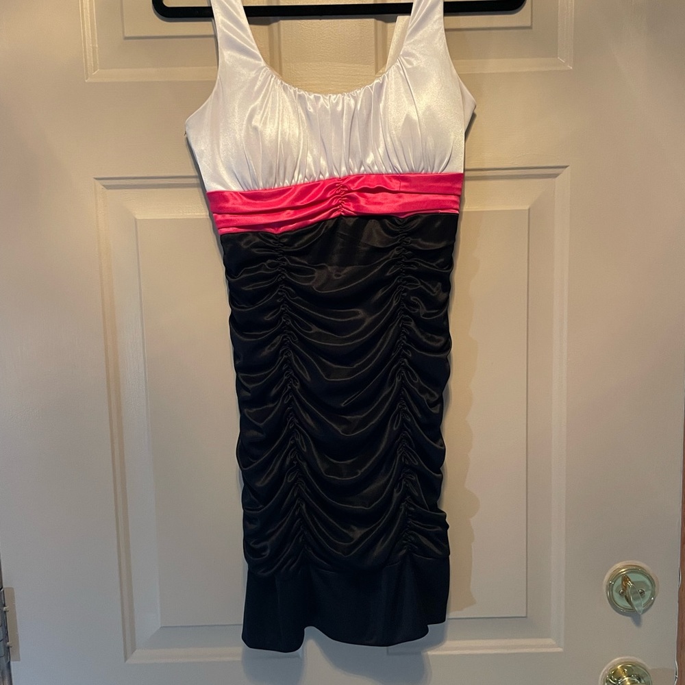 Deb Dress size M